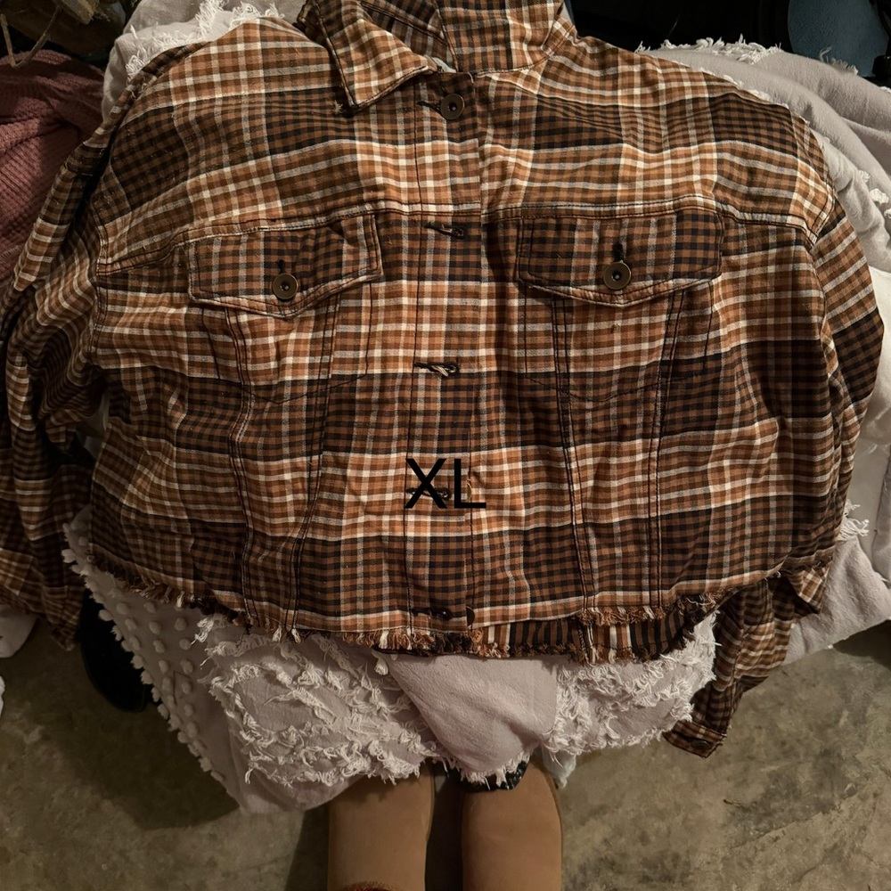 Plaid Button-Up Cropped Shirt